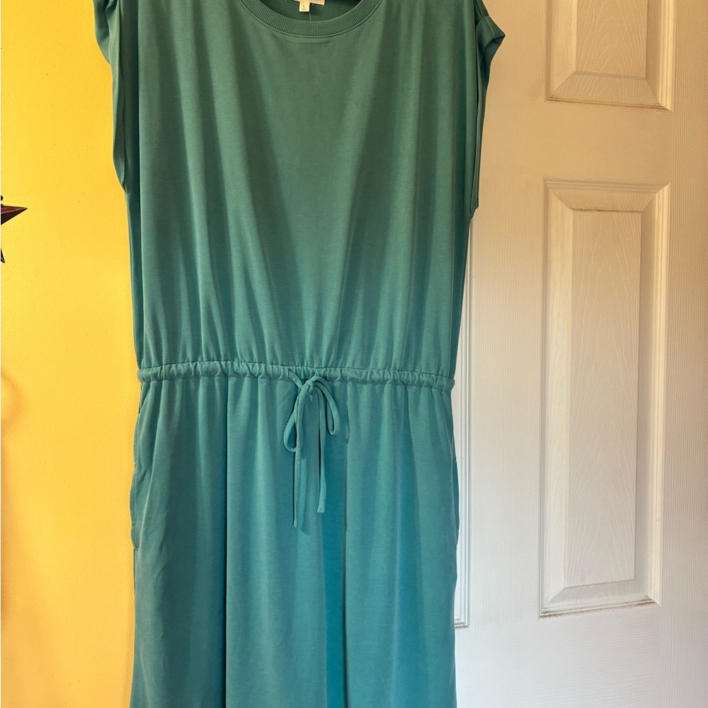 Lou & Grey Teal Crew Neck Top